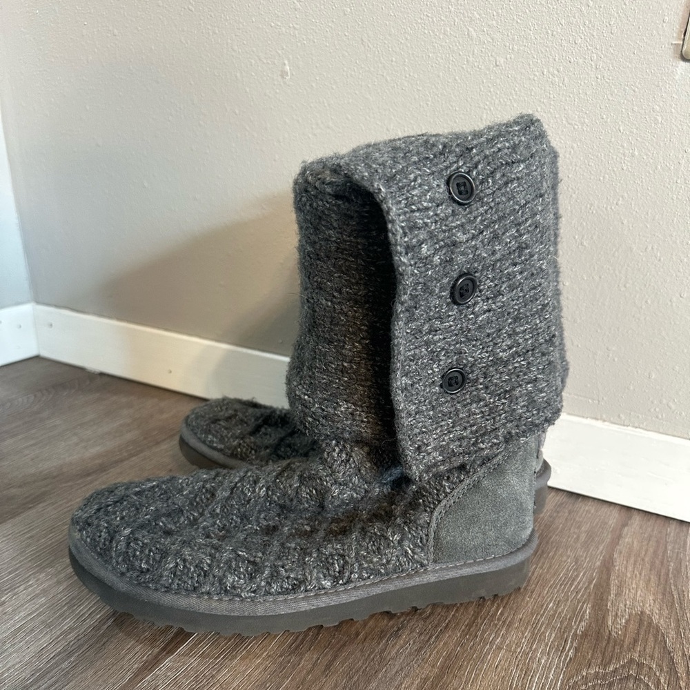 Ugg Knit Tall Boot Grey With Buttons